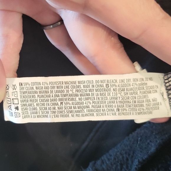 Forever 21 Black hoodie feminist women's rights statement piece - Picture 6 of 6